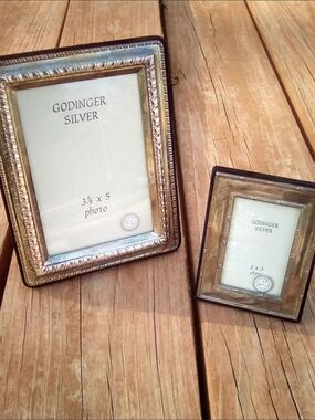 Godinger Silver Vintage Style Hammered Frame Set 2pc Home Decor